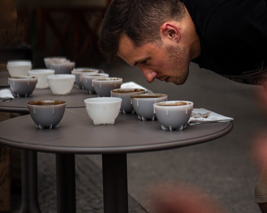 Cupping – fundament jakości w świecie kawy specialty