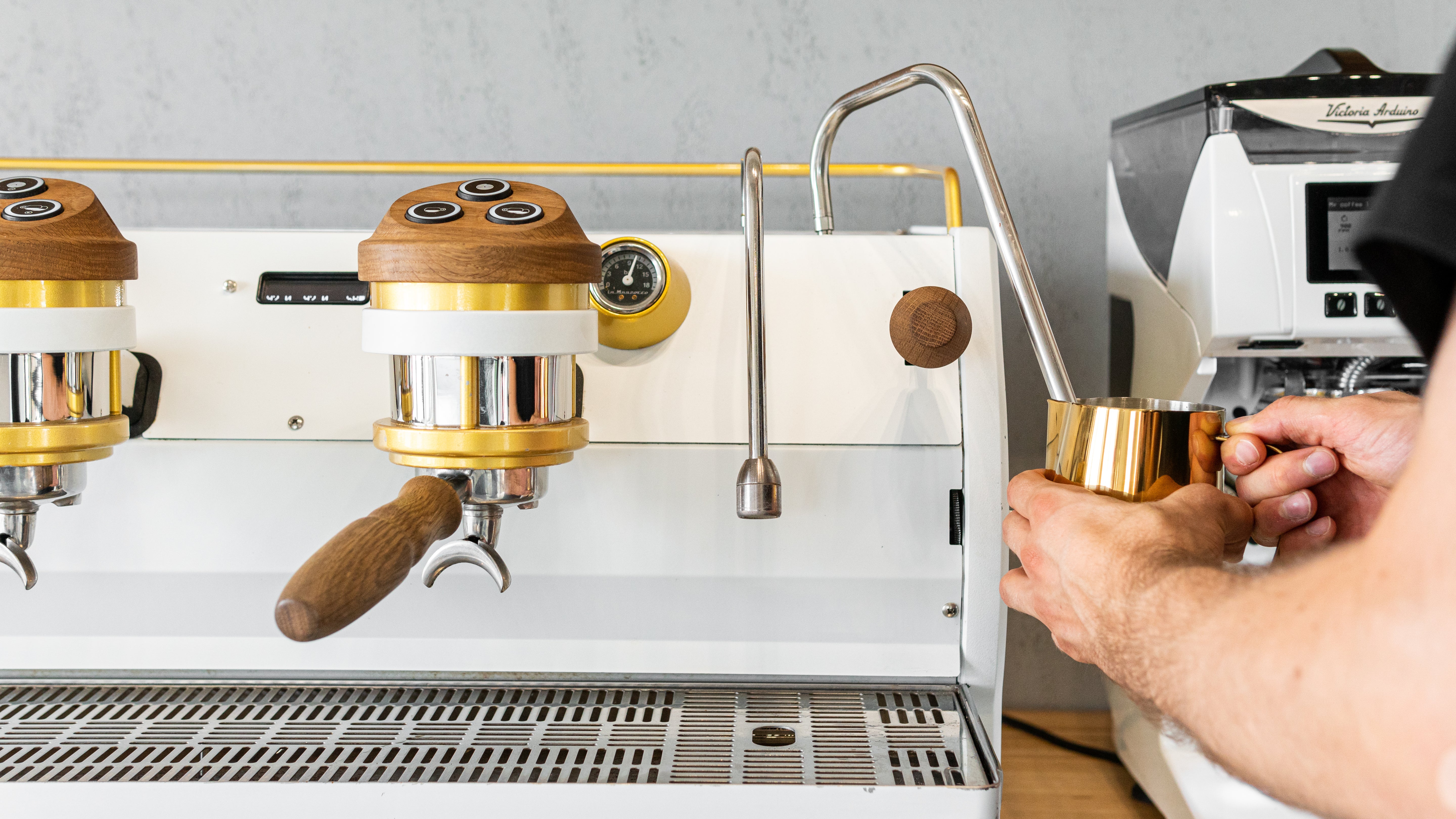 Akcesoria kawowe – must-have każdego kawosza