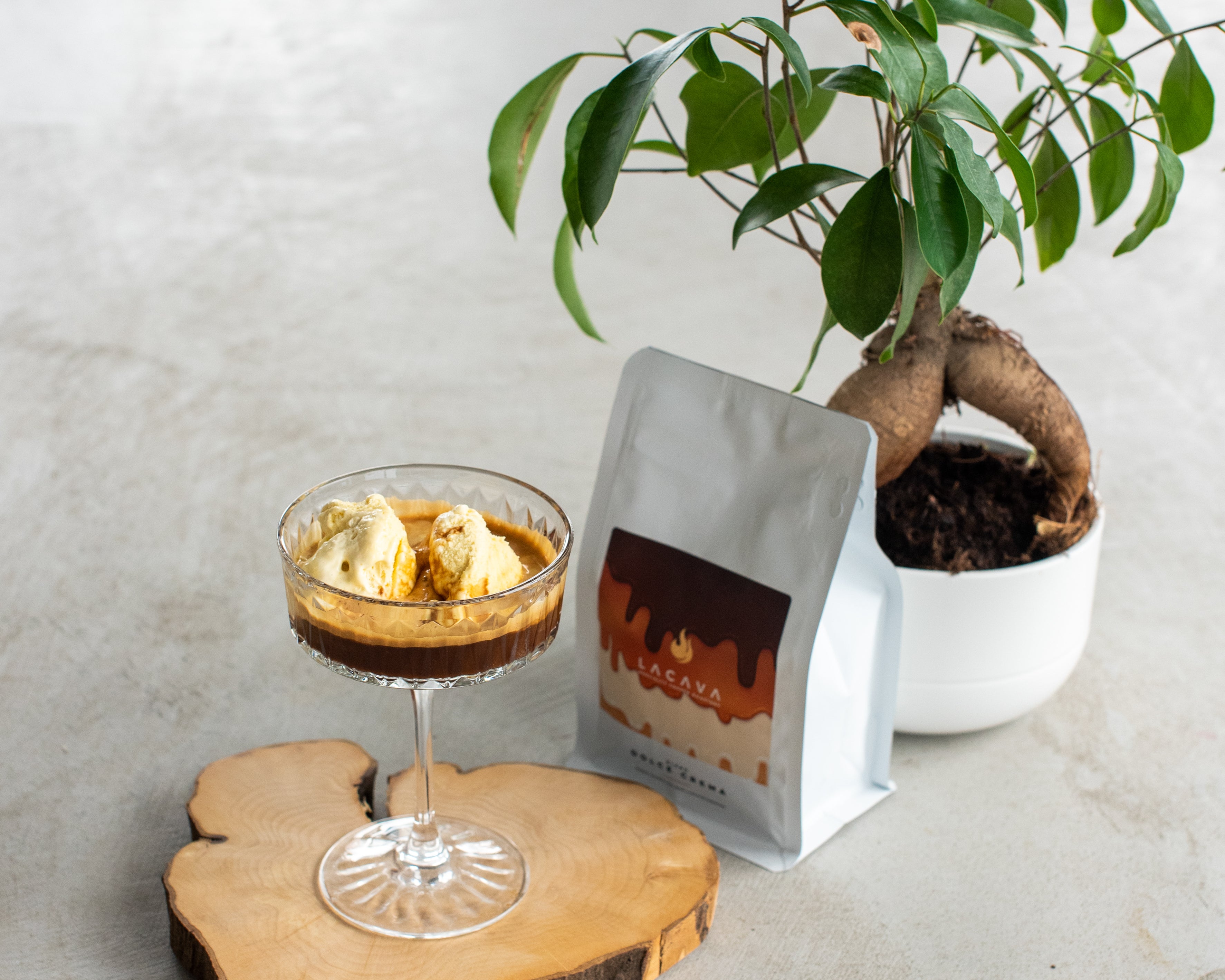 Jak zrobić kawę mrożoną w domu?