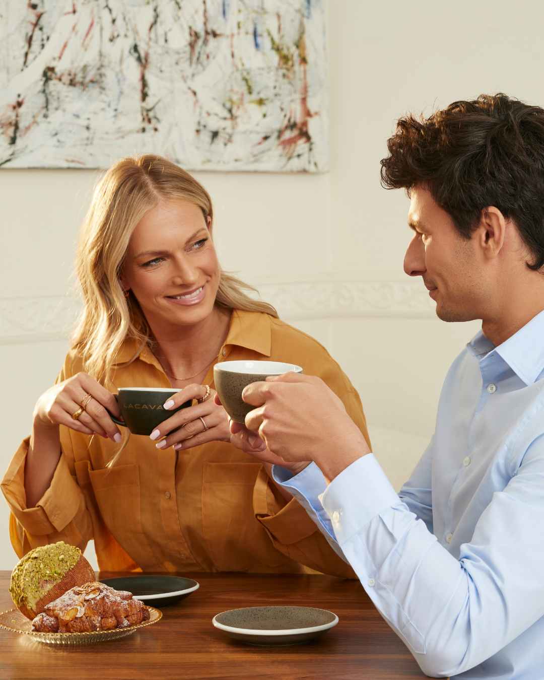 Kawiarnia jako „trzecie miejsce” – dlaczego tak bardzo go potrzebujemy?