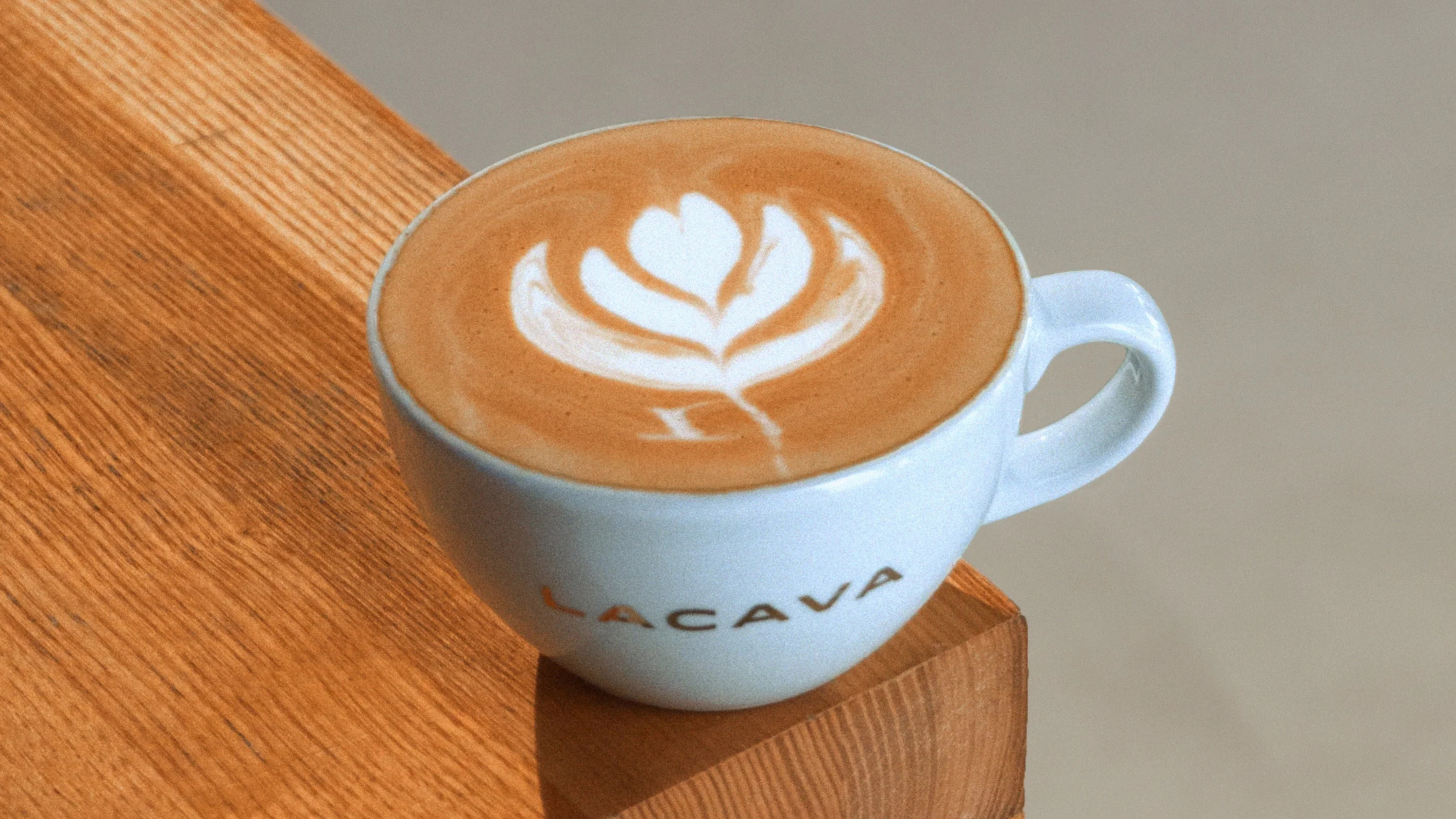 Ile kofeiny ma kawa? Wyjaśniamy!